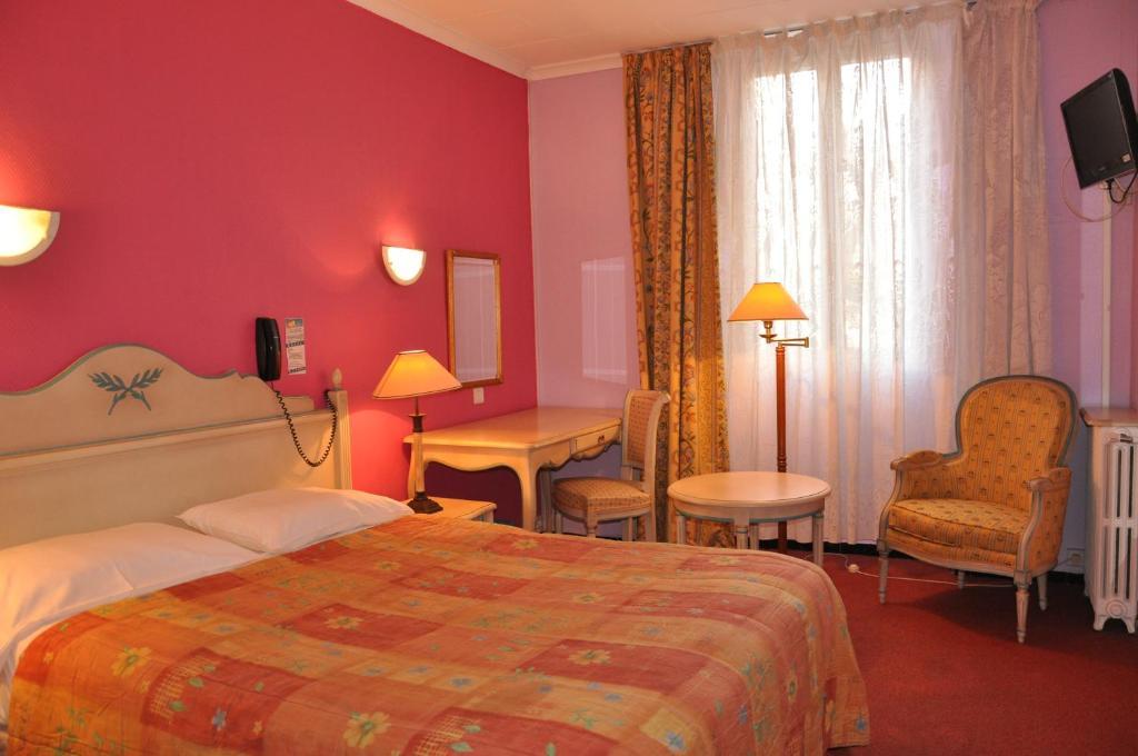 Hotel Moderne Marselha Quarto foto